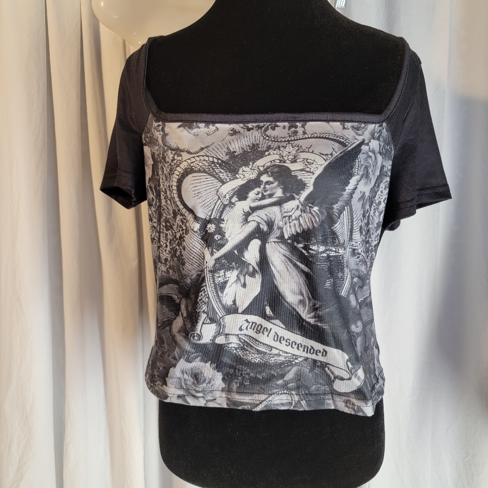 Angel Descended Graphic Women's Tee